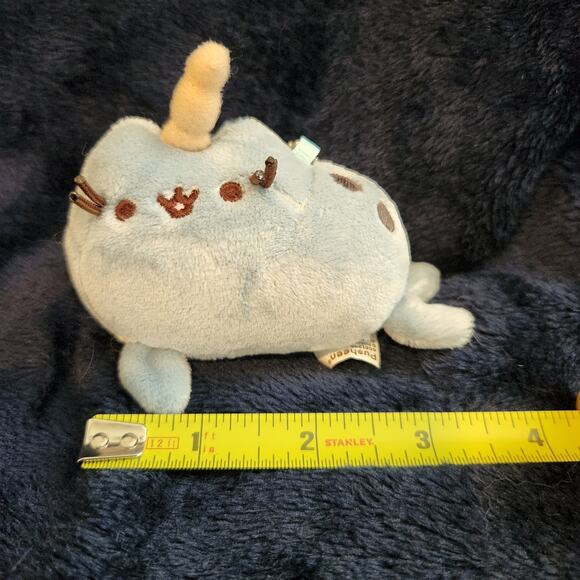 Gund Pusheen The Cat Cute Blue Narwhal Keychain Plush 2018 Mystery Box - Picture 3 of 7